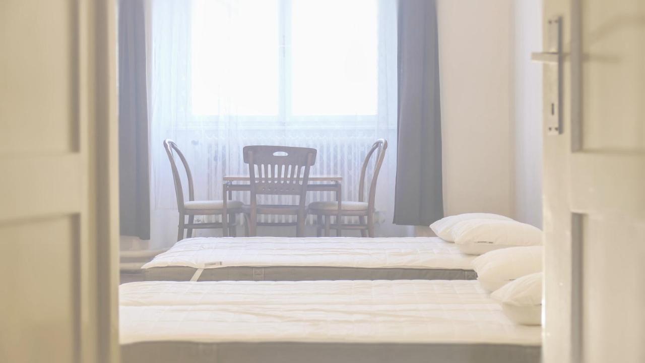 Nezamek Hotel Hartmanice  ภายนอก รูปภาพ